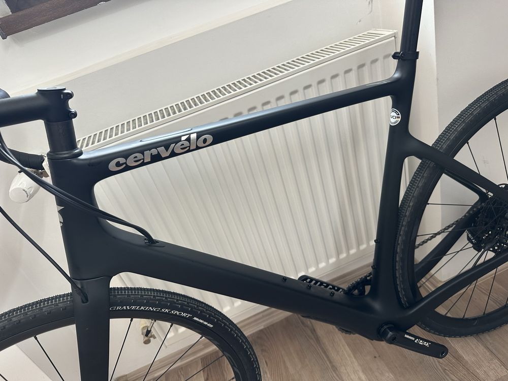 Gravel Cursiera Carbon Cervelo Aspero 2024