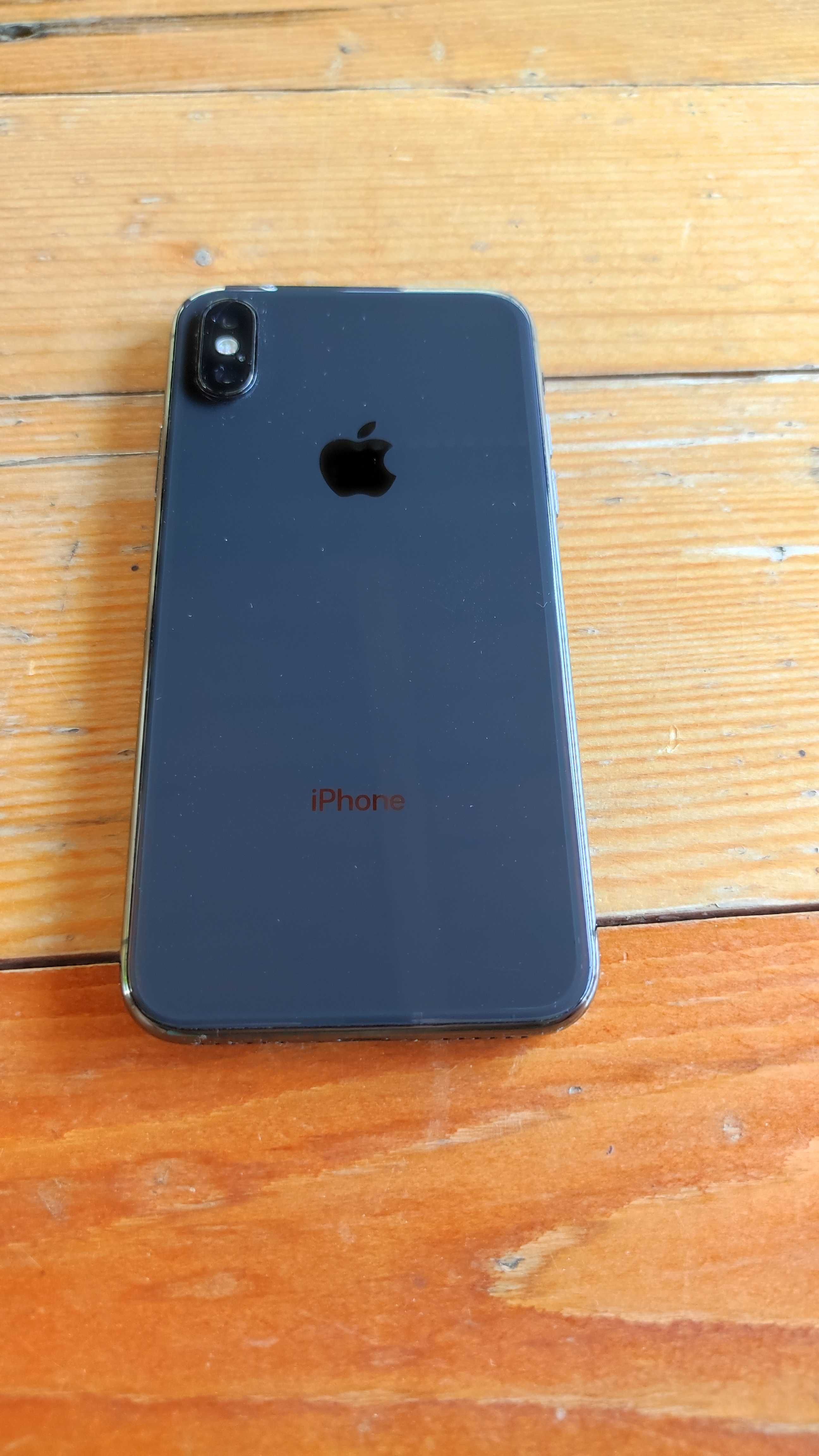 Dezmembrez Iphone X 64 GB