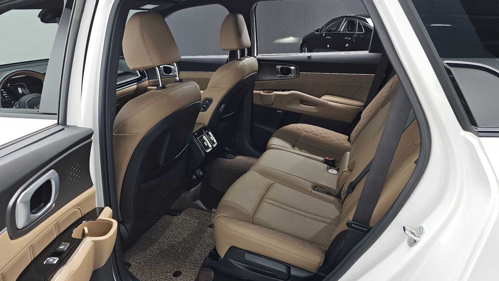 Kia Sorento HEV 1.6 4WD Gravity   18