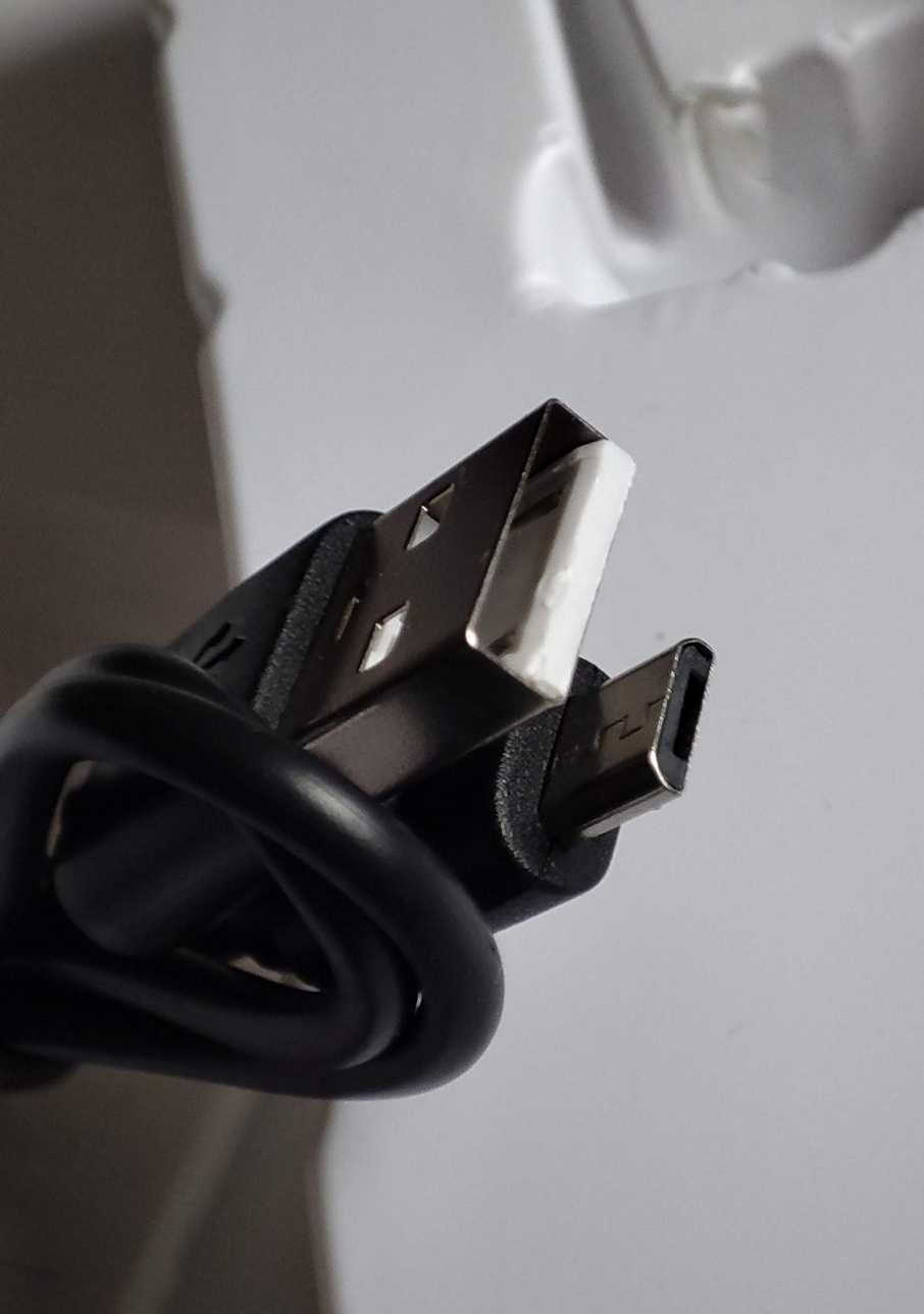 Продавам Bluetooth слушалки (тапички) GNZC-TWS