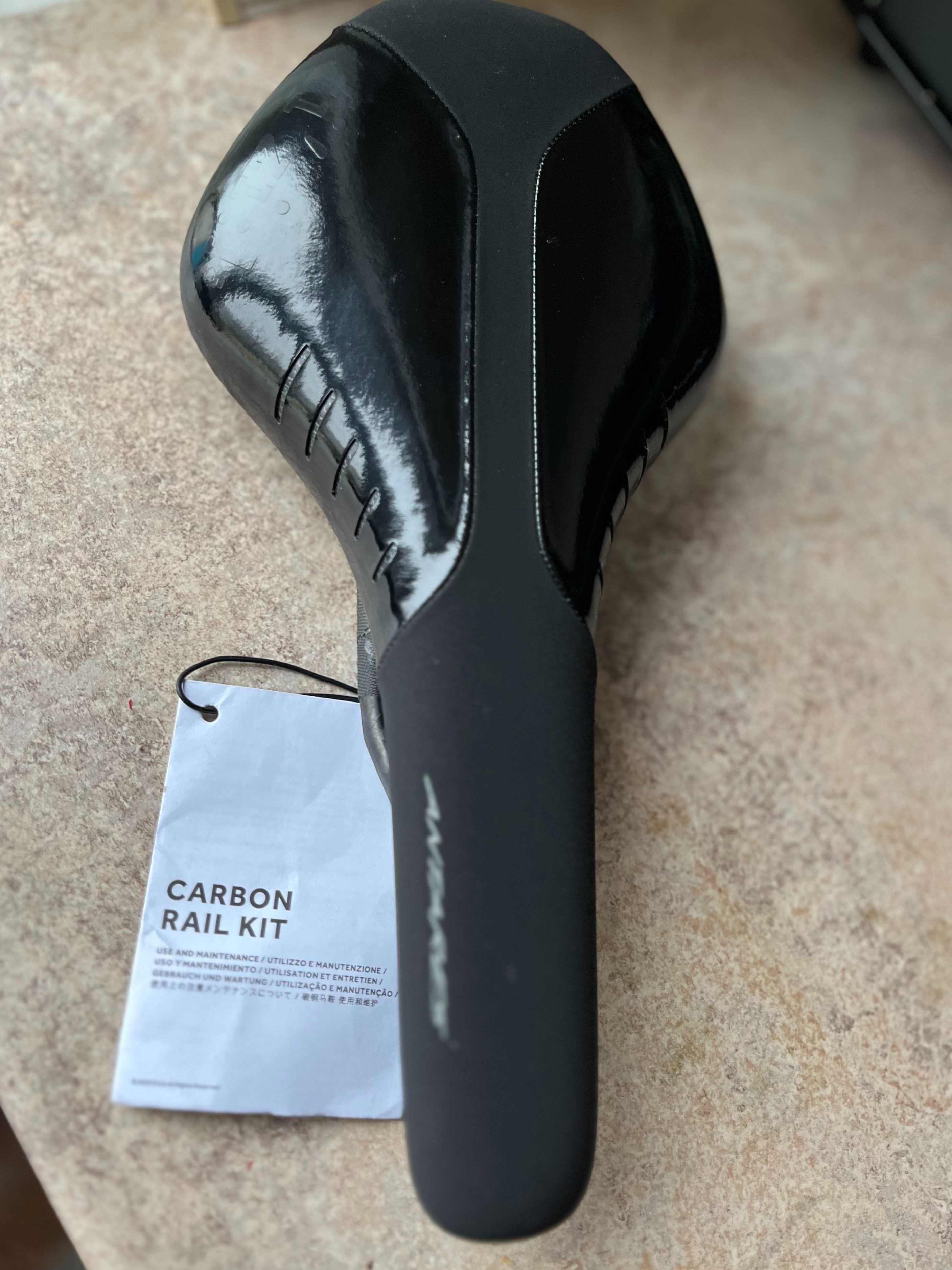 Șa Fizik Antares R1 Carbon Regular 160 gr