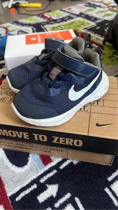 Обувки за момче 21-23 размер