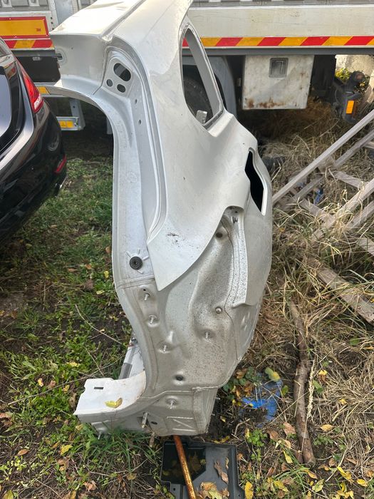 BMW X1 два панела