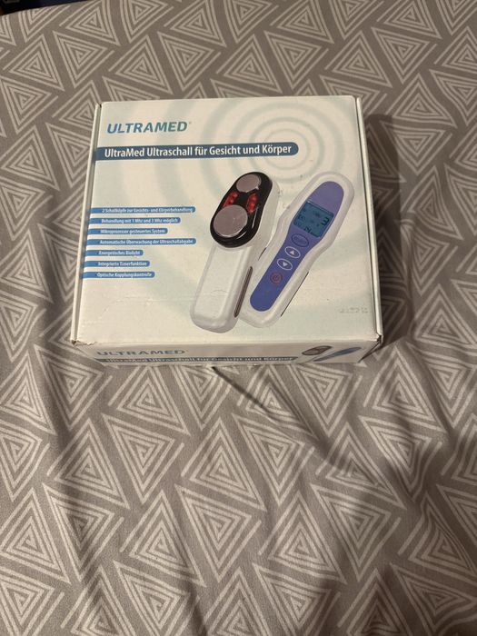 Dispozitiv cosmetic cu ultrasunete