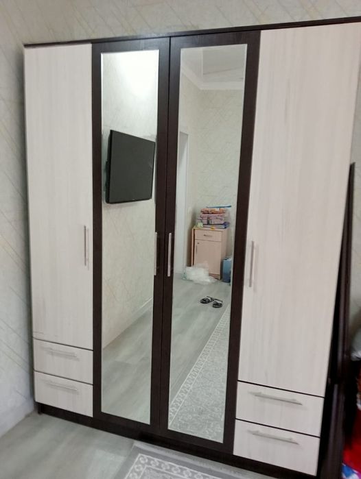 Продаётся вместительный шкаф