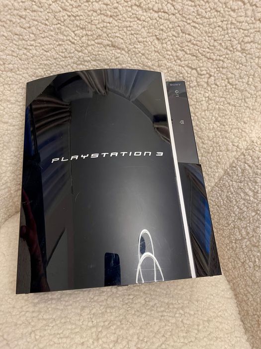 PLAYSTATION 3 добре запазен