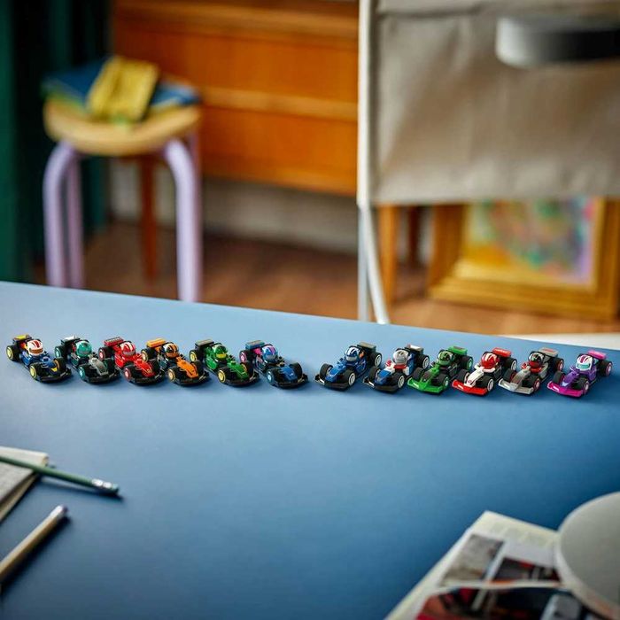 Livrare Gratis! - Minifigurine LEGO, 71049, Formula 1, IDENTIFICATE