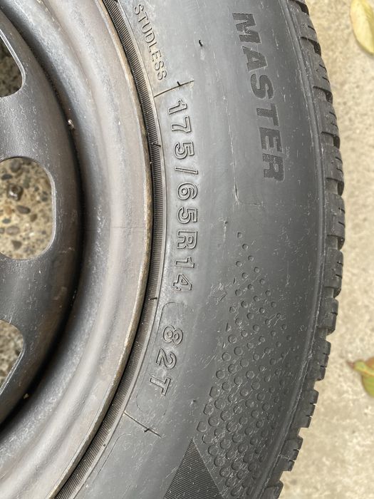 Jante + anvelope Ford Fiesta