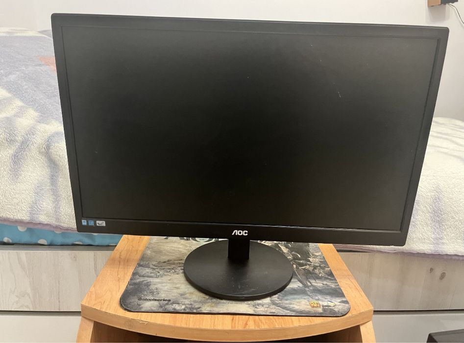 Monitoare Full HD Samsung NC241 - 24”, AOC - 21.5", Lenovo 21.5”