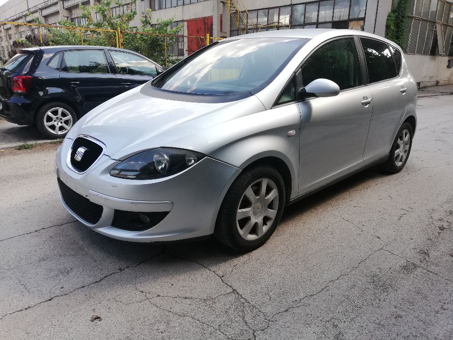 Сеат Алтея феис / Seat Altea - на чсти