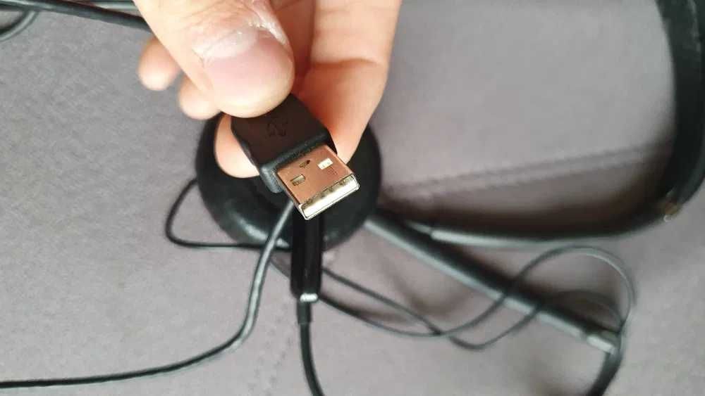 Слушалки Plantronics Blackwire C420