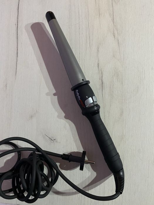 Ondulator conic Babyliss Pro