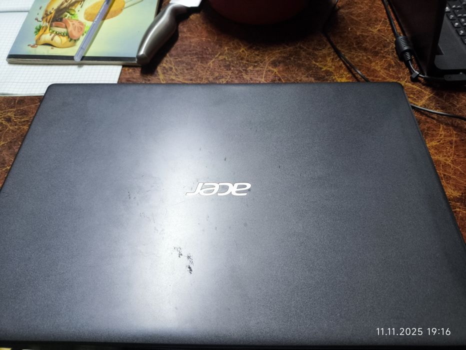 Acer aspire 3, можно без ssd -10$