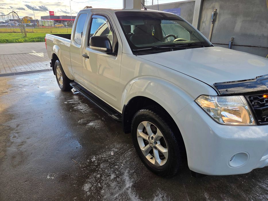 Vand Nissan Navara Okura