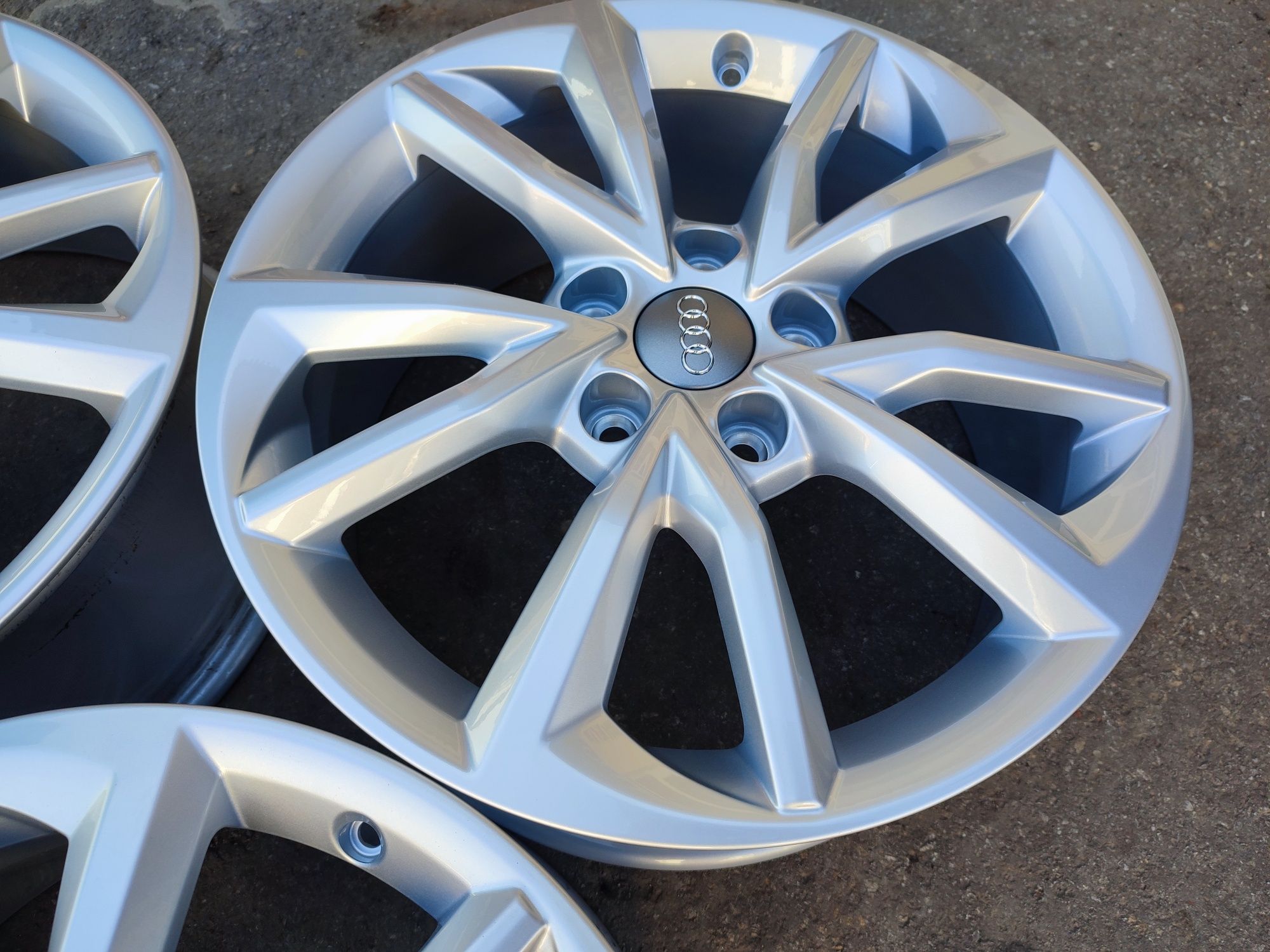 17" оригинални алуминиеви джанти за Audi A3,Q2,Q3/Vw/Skoda.