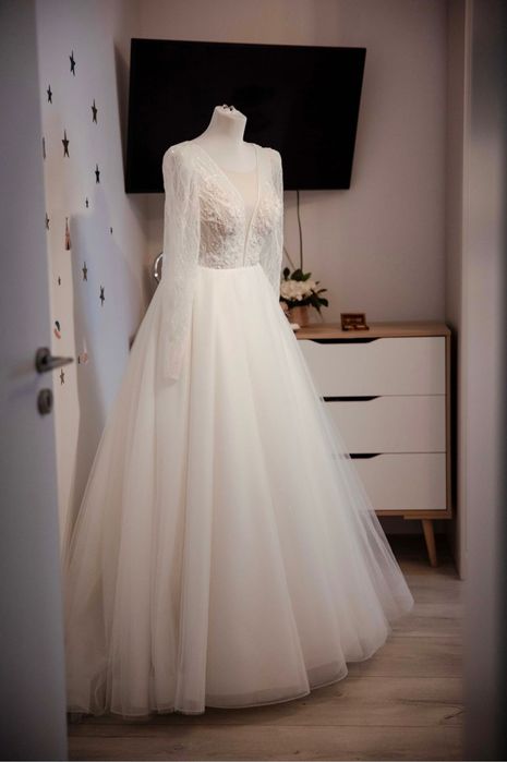 Vând rochie de mireasa impecabila