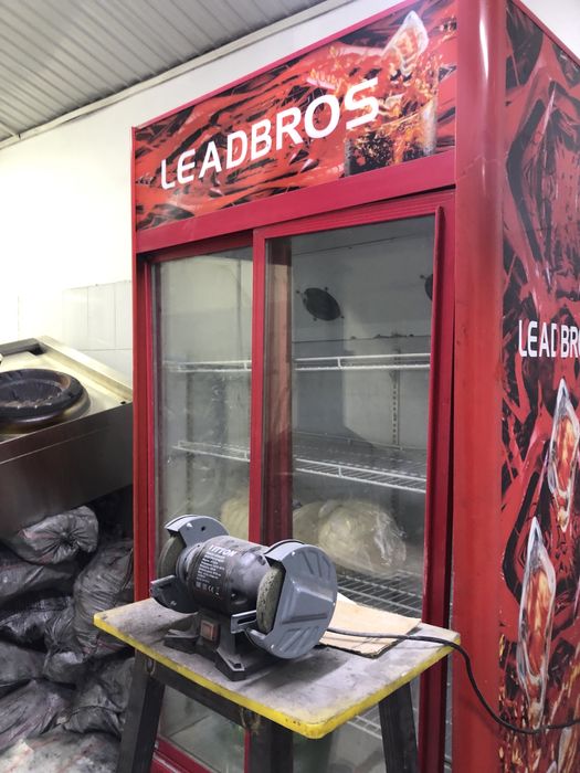 Холодильник полурабочая