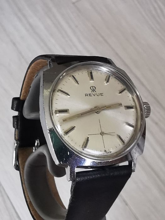 Ceas Revue - Int Manuala 34 mm - Funcționează excelent!