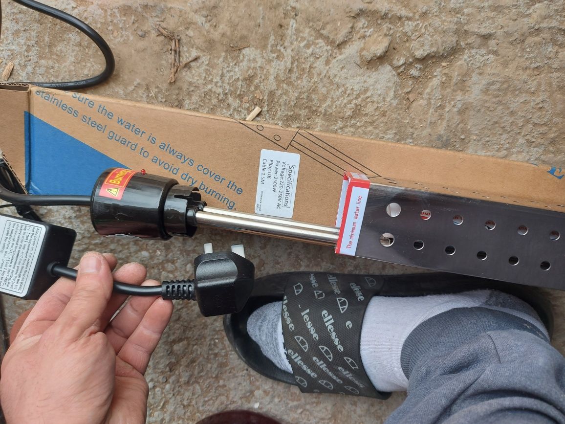 Incalzitir apa sumersibil 2500w