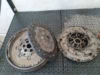 Kit ambreiaj volanta masa dubla 1.9 tdi bkc seat leon audi a3 8p vw touran golf 5 skoda octavia 2 323064110