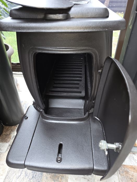 soba de gatit sau focar fonta