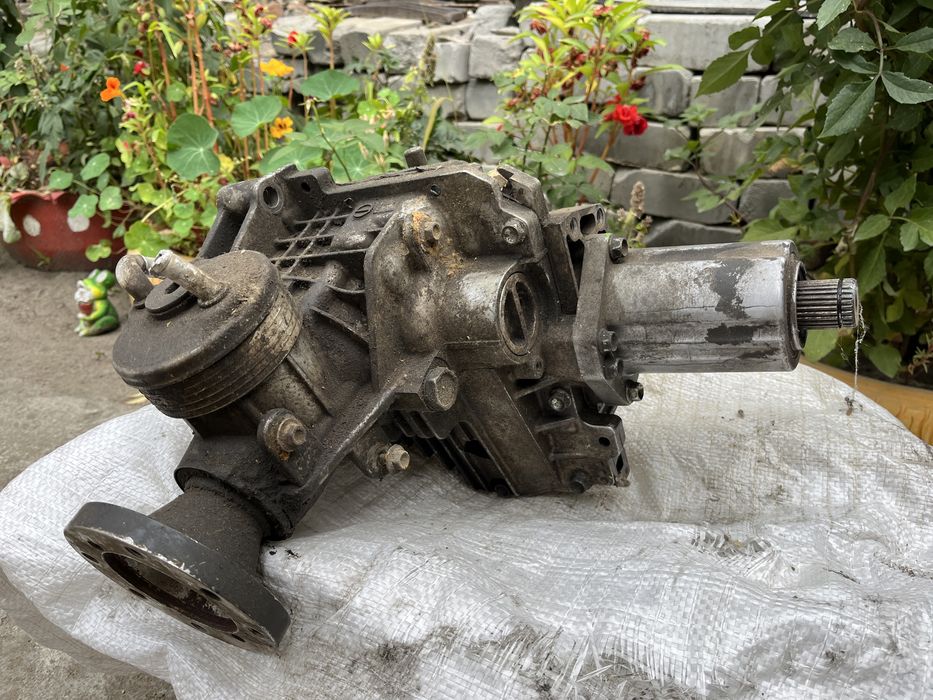 Продам раздатку Mazda CX-7 Мазда