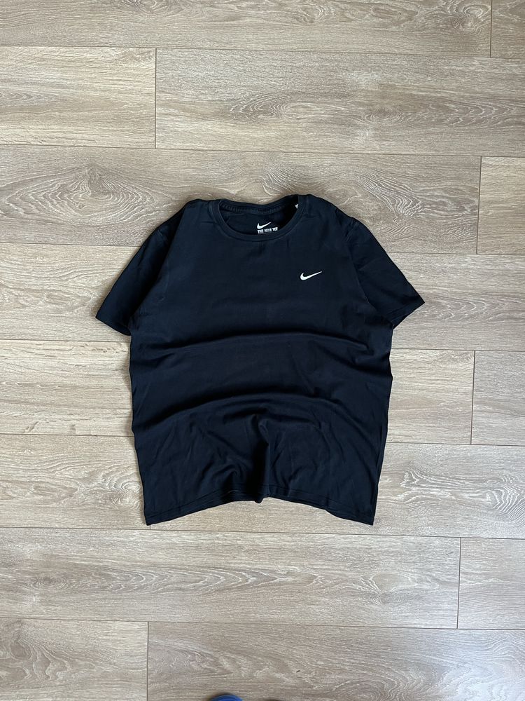 Тениска Nike Sportswear