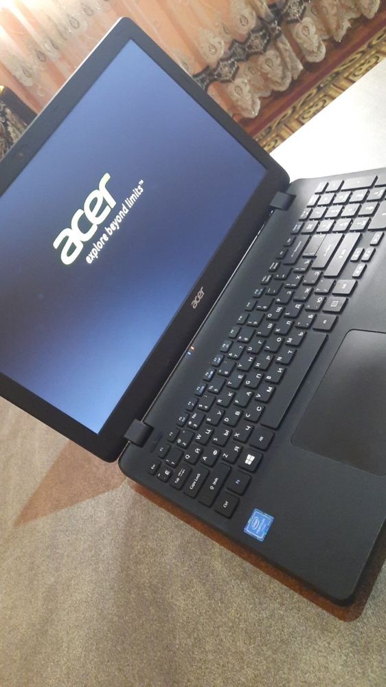 Acer Extensa 2519 4/500GB Intel(R) Pentium(R) CPU N3710