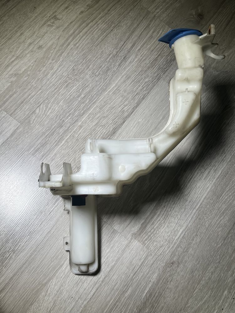 Казанче за чистачки Volkswagen Passat B6