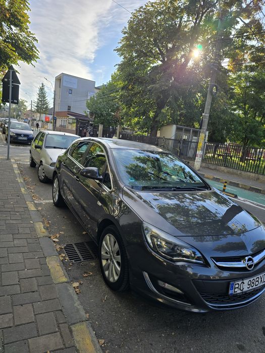 Opel astra j 2015 1.4 turbo