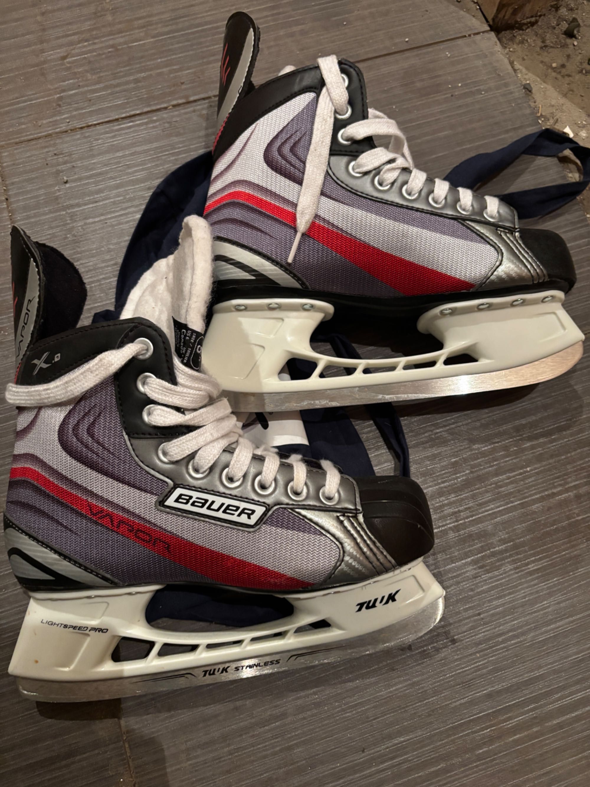Зимни кънки Nike Bauer детски/дамски 38,5 хокейни, на първо заточване