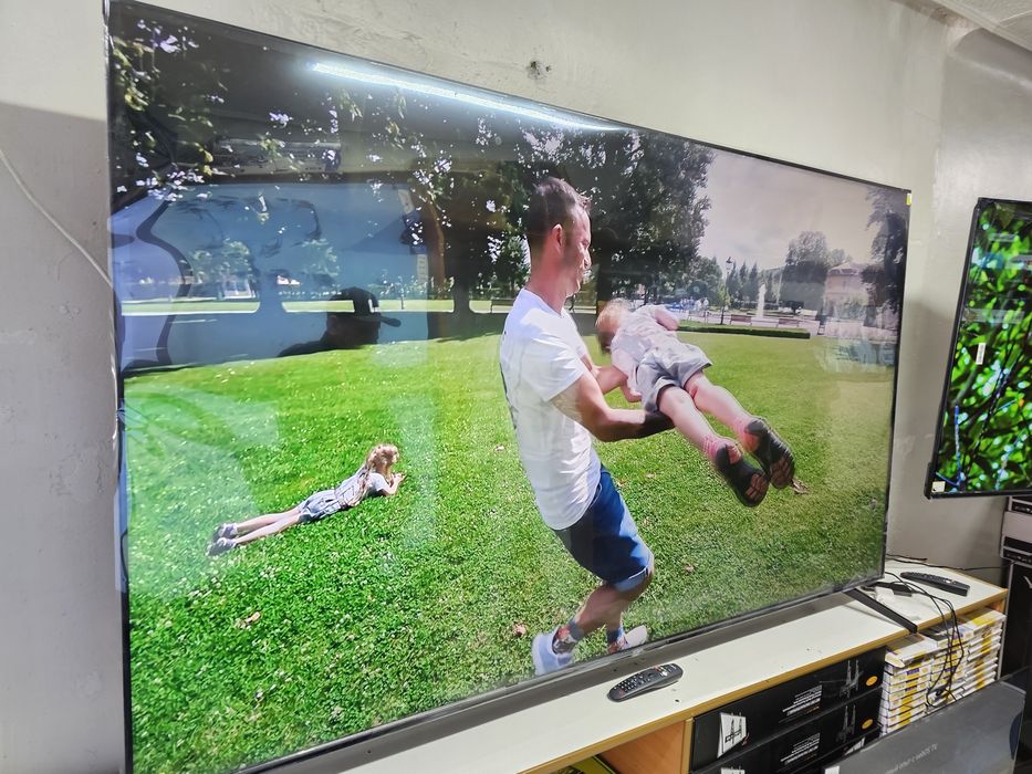 Samsung Smart tv Lg Webos Yasin 4K Qled Wi fi YouTube Otau Tv Bluetoot