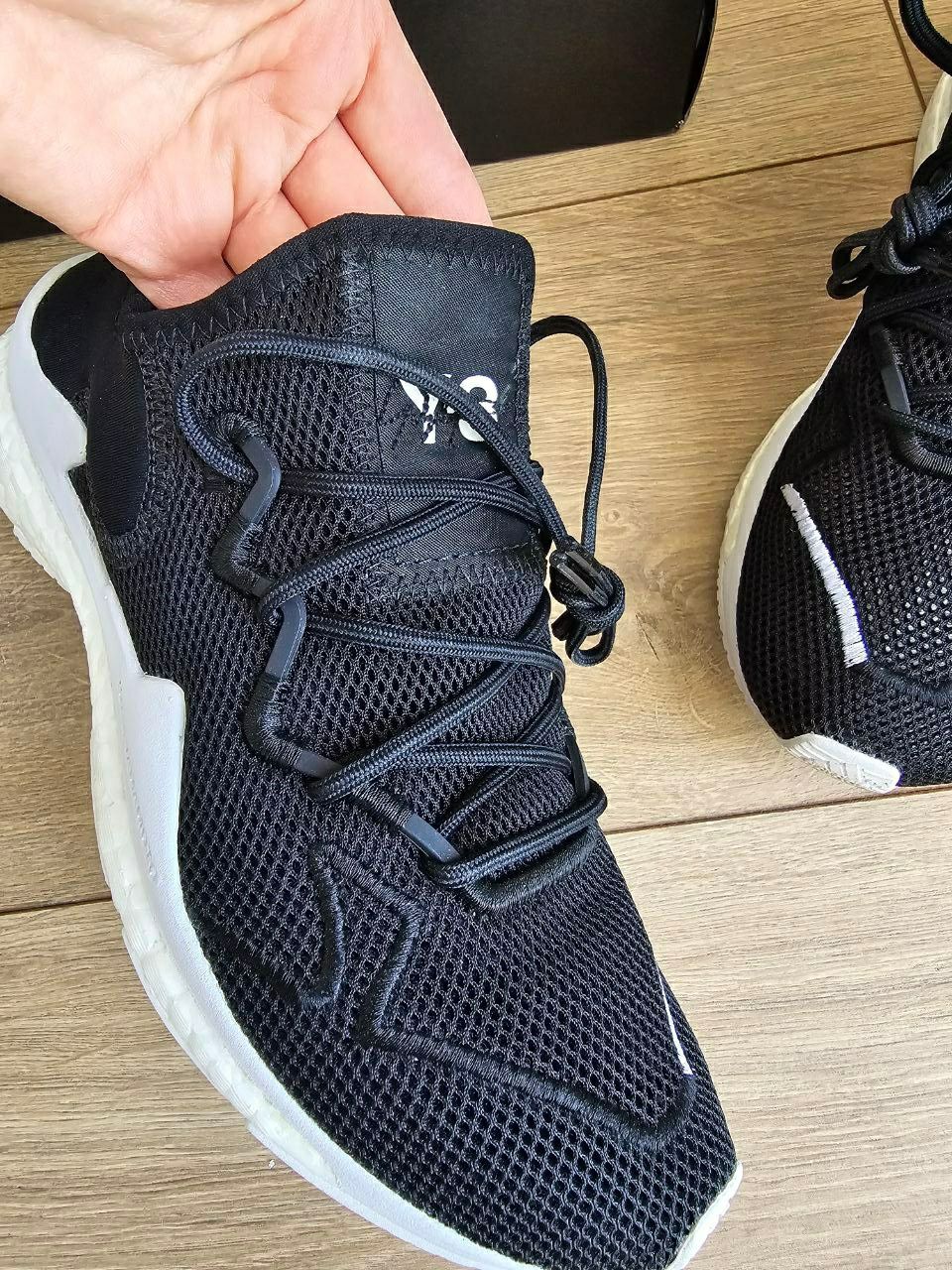 Y-3 Дамски маратонки