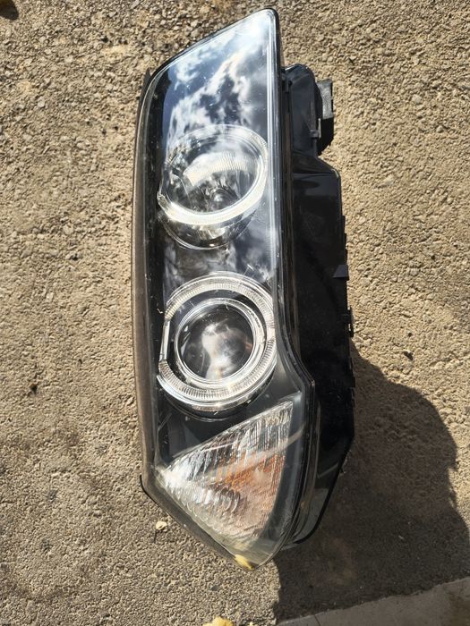 Десен дайнамик фар за БМВ х3 bmw x3 e83 face фейс