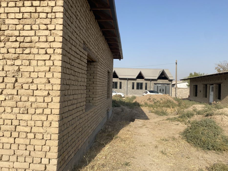 6 xonali korobka uy / Дом с участком 6 комнат