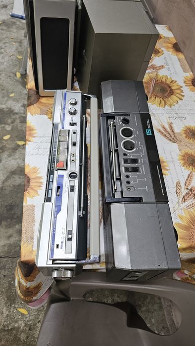 Radio casetofon  aiwa, jvc,uher, grundig