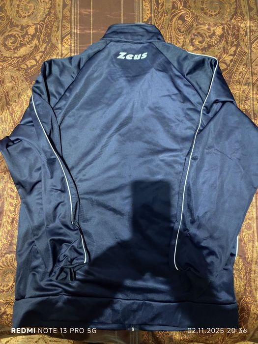 Zeus -  спортен екип