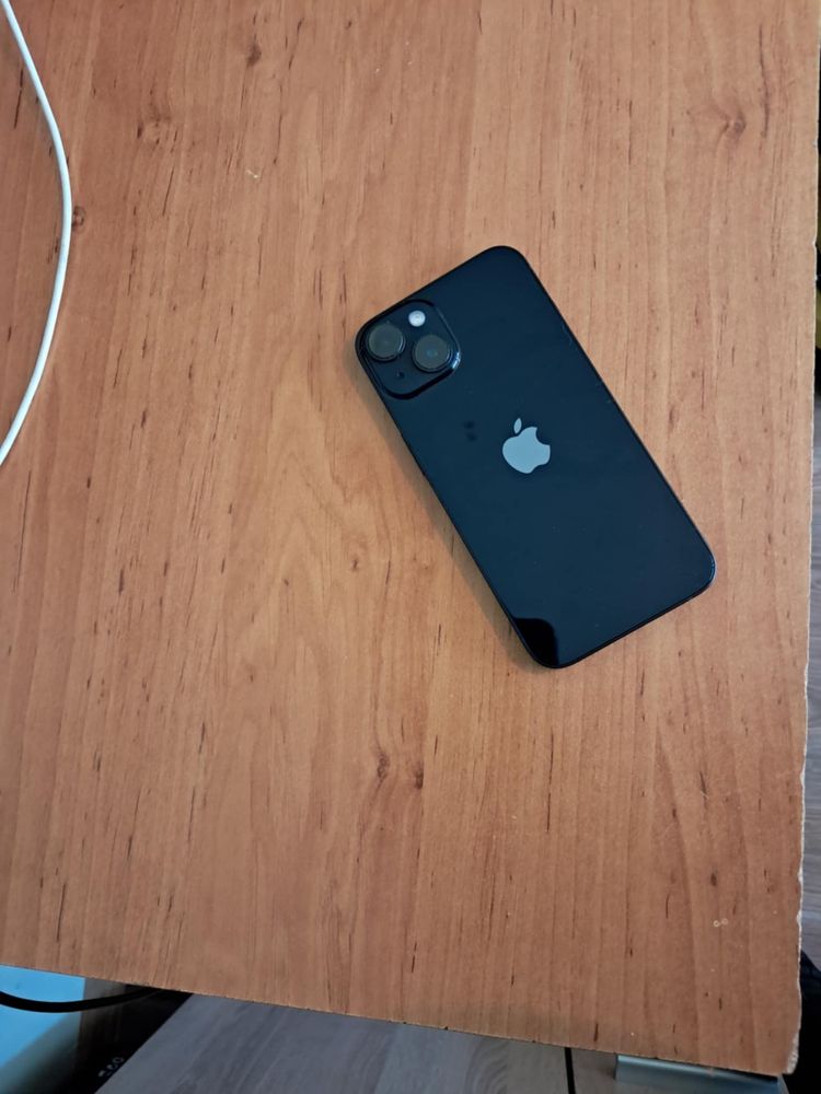 Iphone 14 128GB.  Айфон четиринадесета