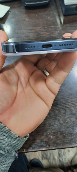 Срочно продам айфон 15 про макс