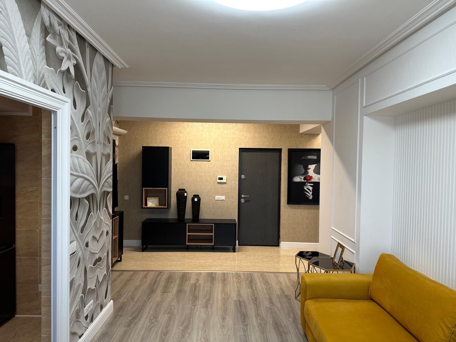Vânzare ap 2 cam mobilat și utilat lux -DESIGN deosebit - central