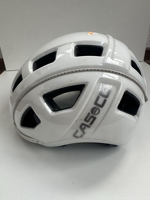 Каски по 30 лв бр