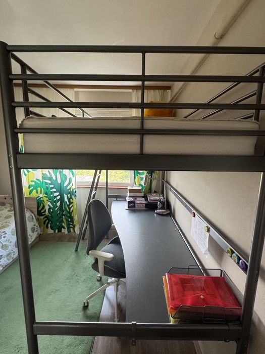 Надстройка за легло с включен матрак и бюро