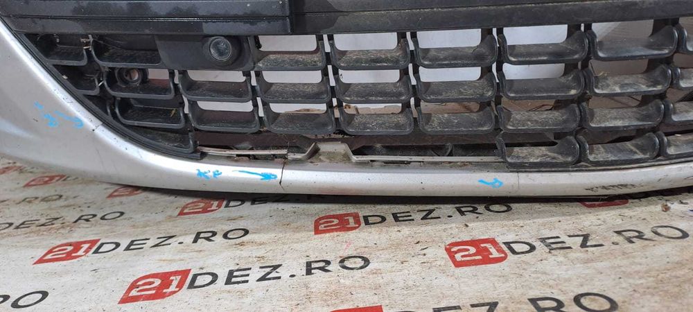 Bara fata completa Opel Astra J 2009 - 2012 - mici defecte