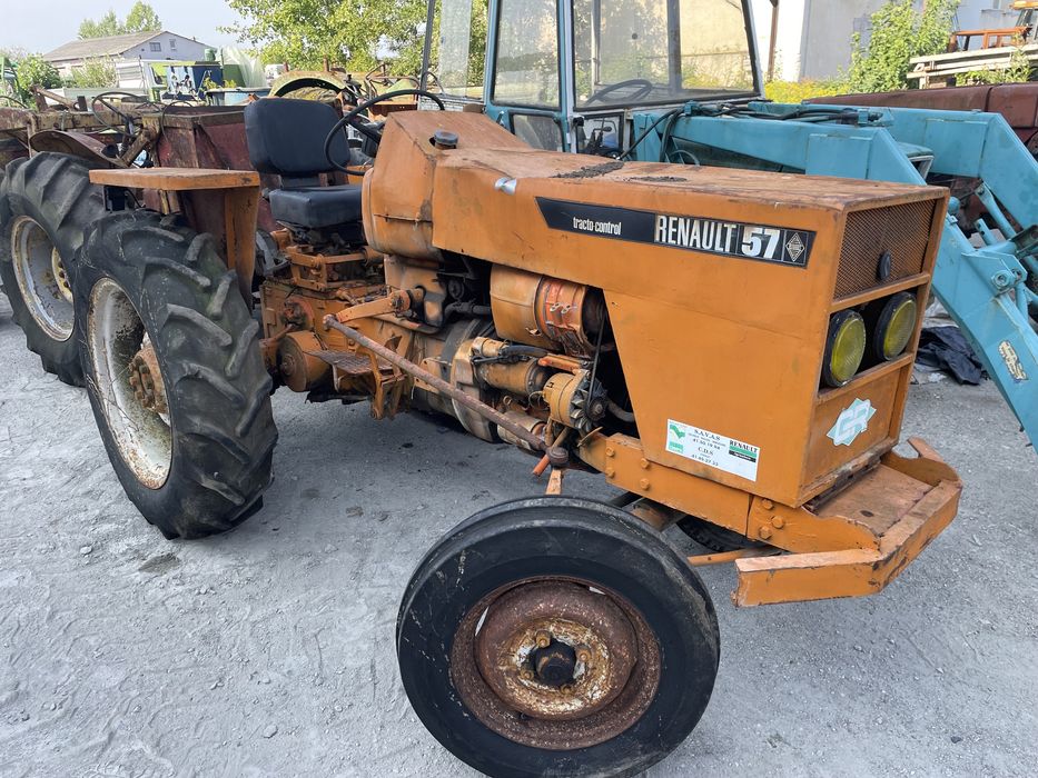 Dezmembrez Renault 57