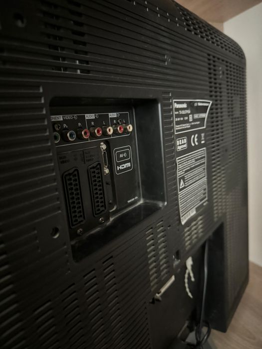 TV Panasonic Viera  80 cm