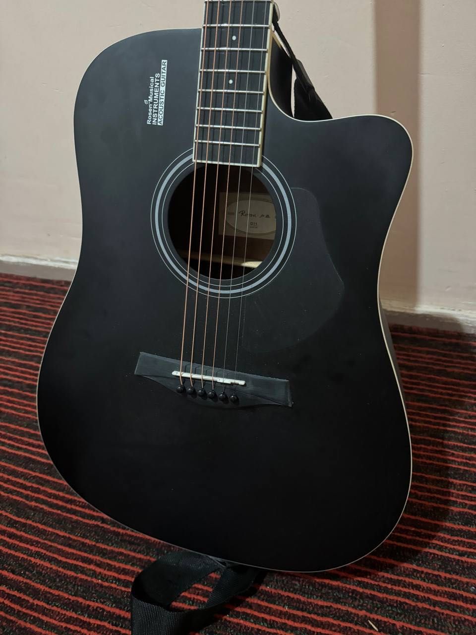 Gitara black acustik