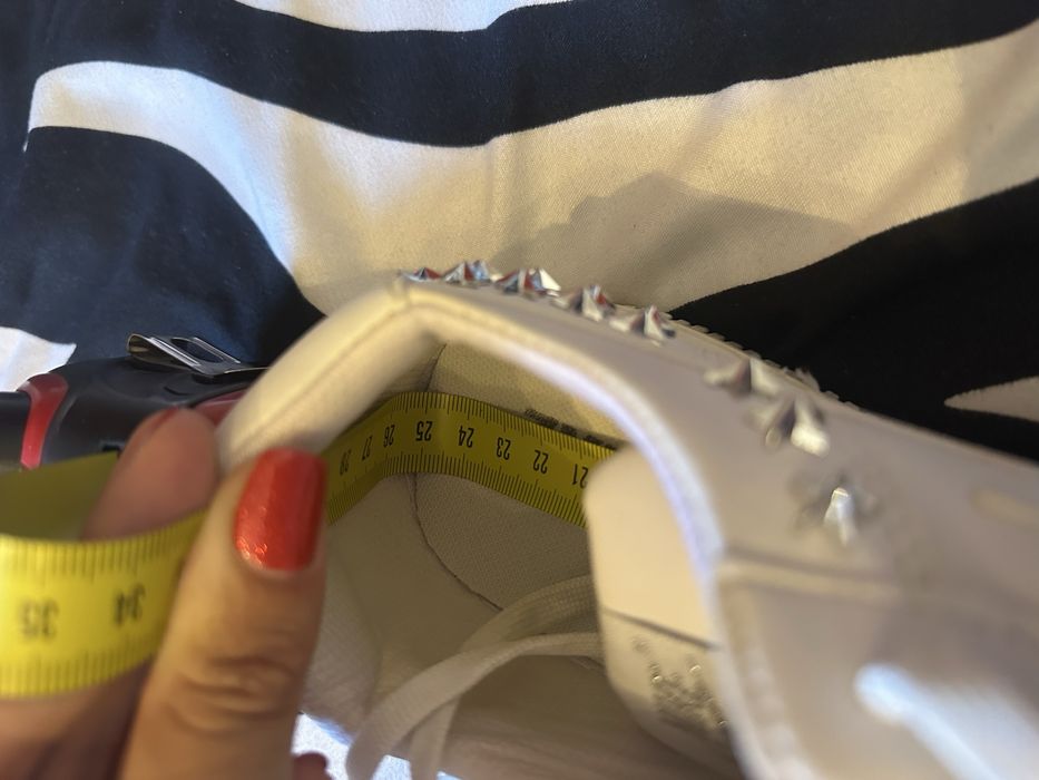 Нова цена! Маратонки Nike с капси