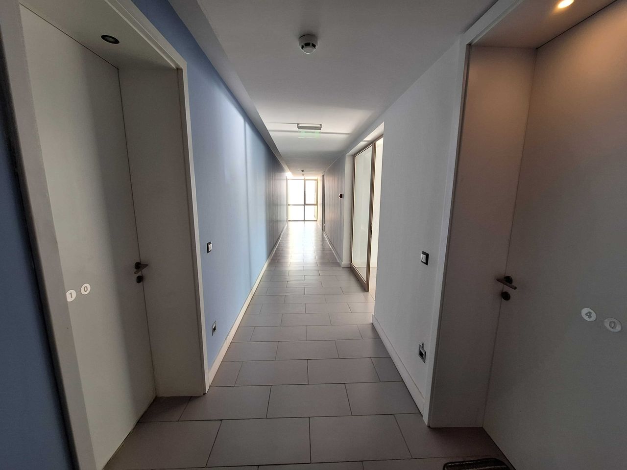 Продава се Двустаен апартамент в к.к. Слънчев бряг - 78 кв.м за 1231 €/кв.м - Снимка #12