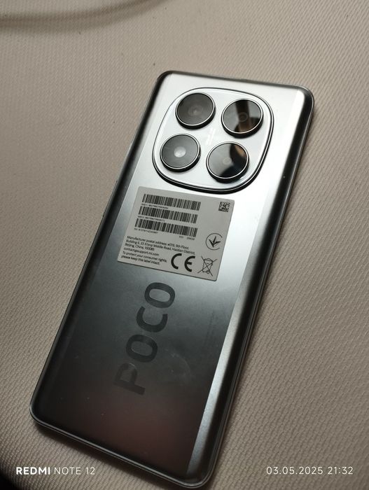 продаю поко х7 .