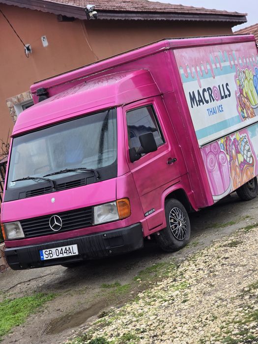 Мобилна кухня самоходна (кемпер)